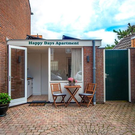 Happy Days Apartment - Luxurious - Free Parking On Own Property ザントフォールト エクステリア 写真
