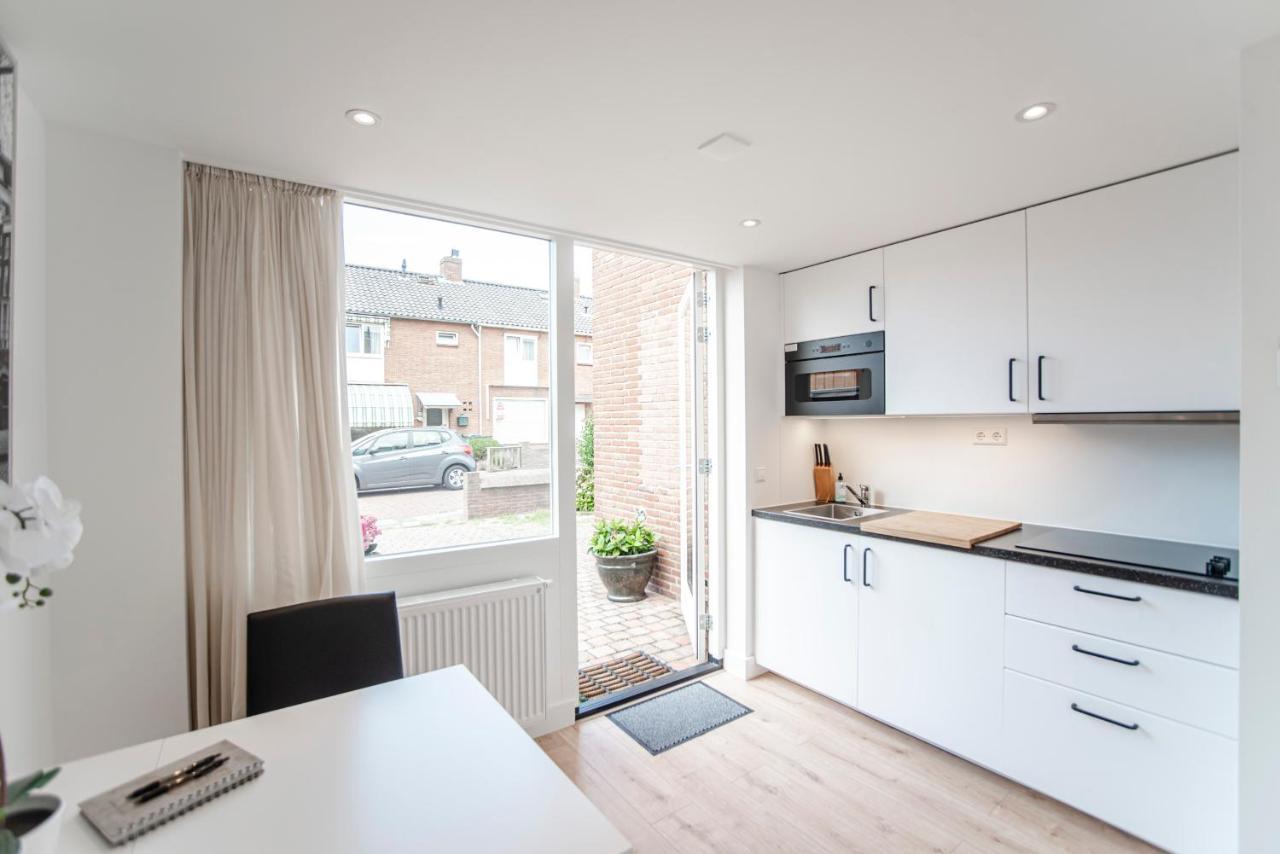 Happy Days Apartment - Luxurious - Free Parking On Own Property ザントフォールト エクステリア 写真