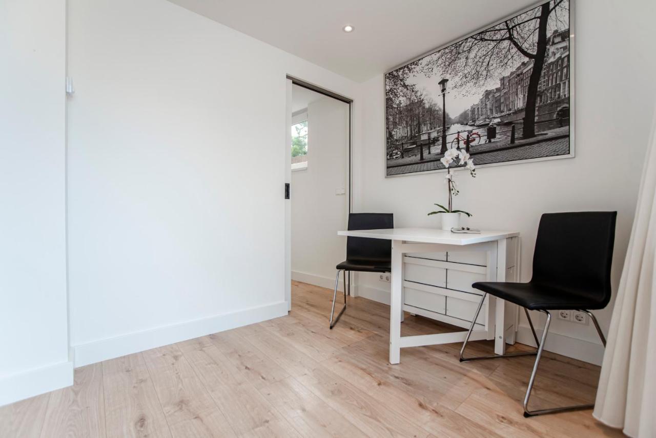 Happy Days Apartment - Luxurious - Free Parking On Own Property ザントフォールト エクステリア 写真